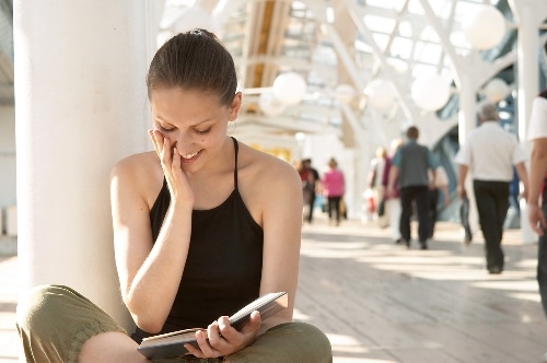 5 Addictive Novels That Intermediate French Learners Never Want to Put Down 5 Addictive Novels That Intermediate French Learners Never Want to Put Down